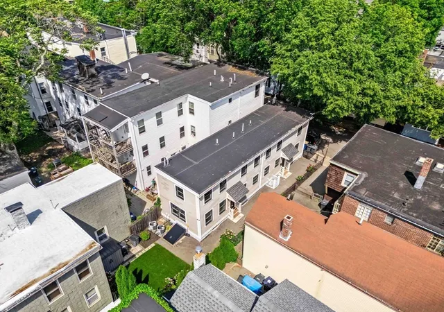 Listing Photo 3 - Condo for sale in building located at 11 8th St, Cambridge, MA 02141