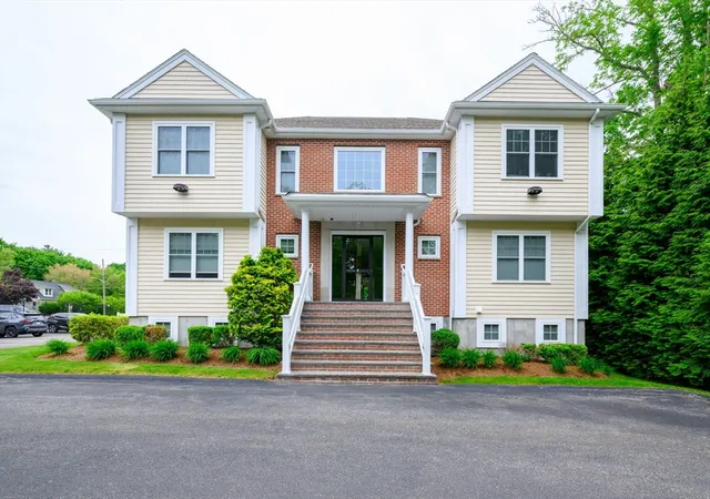 Homes for sale in Abington, MA | 154 Bedford St, Abington, MA 02351 | MLS# 73539334