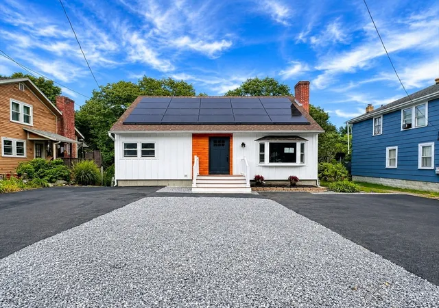 Photo 1 of Single family home for sale at 308 Boutelle St, Fitchburg, MA 01420 | MLS# 73567379 | Listing updated on 2026-08-31