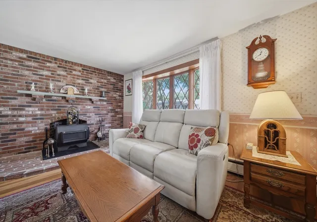 Photo 3 of Single family home for sale at 6 Marcus Rd, Wilmington, MA 01887 | MLS# 73569039 | Listing updated on 2026-08-31