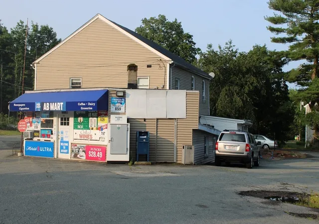 10th image of 852 Hancock Street, Abington, MA 02351 | MLS# 73567021