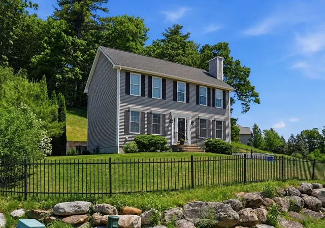 1st image of 67 Hidden Rd, Dracut, MA 01826 | MLS# 73541038