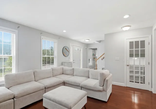 3rd image of 67 Hidden Rd, Dracut, MA 01826 | MLS# 73541038