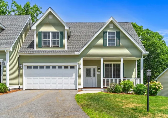 1st image of 72 D Hummingbird Ln #72D, Groton, MA 01450 | MLS# 73553194