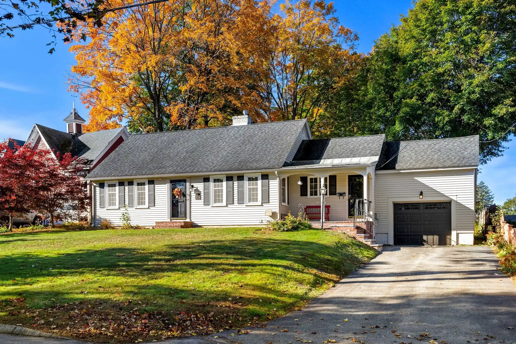 Single family home for sale at 20 Rivercliff Rd, Lowell, MA 01852 | MLS# 73593100