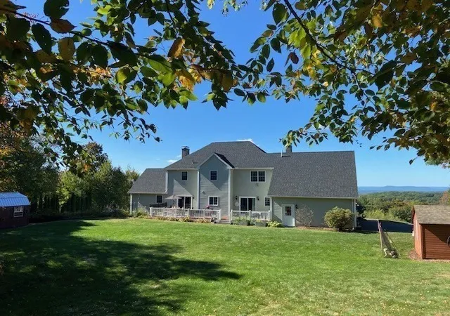 5th image of 17 Lexington Dr, Belchertown, MA 01007 | MLS# 73525784