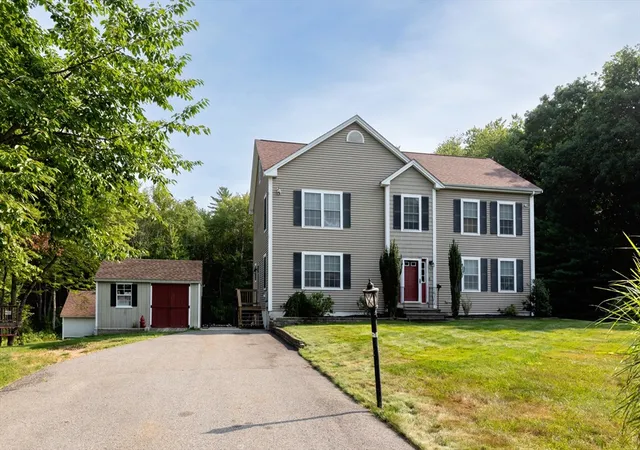 1st image of 5 Debbie Ln, Assonet, MA 02702 | MLS# 73562302