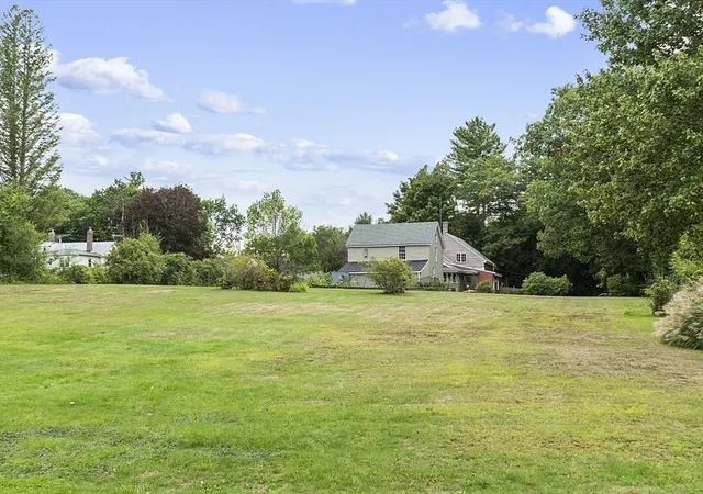 Photo 4 of Single family home for sale at 200 Lake Rd, Ashburnham, MA 01430 | MLS# 73551625 | Listing updated on 2026-08-06