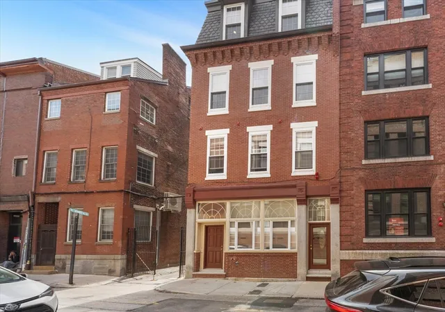 Homes for sale in Boston, MA | 12 North Bennet Street, Boston, MA 02113 | MLS# 73527720