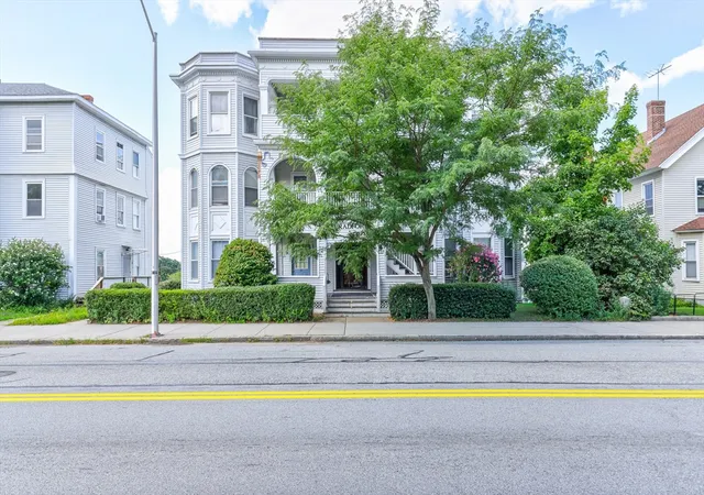 2nd image of 178 Lincoln St #A13, Worcester, MA 01605 | MLS# 73566945