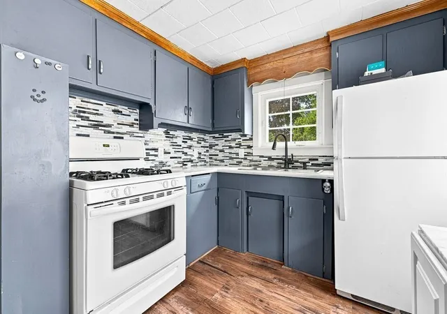 Photo 3 of Sale Pending at 56 Hacker St, Fairhaven, MA 02719 | MLS# 73565997 | Listing updated on 2026-09-03