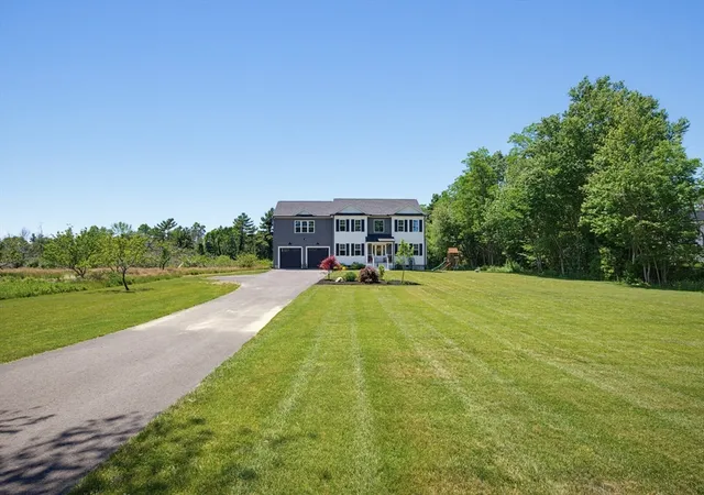 5th image of 1479 Main St, Acushnet, MA 02743 | MLS# 73533709