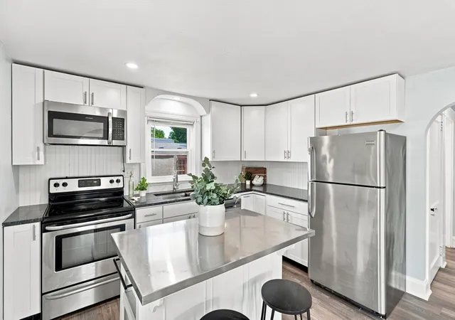 1st image of 337 Wilbur, Swansea, MA 02777 | MLS# 73565474