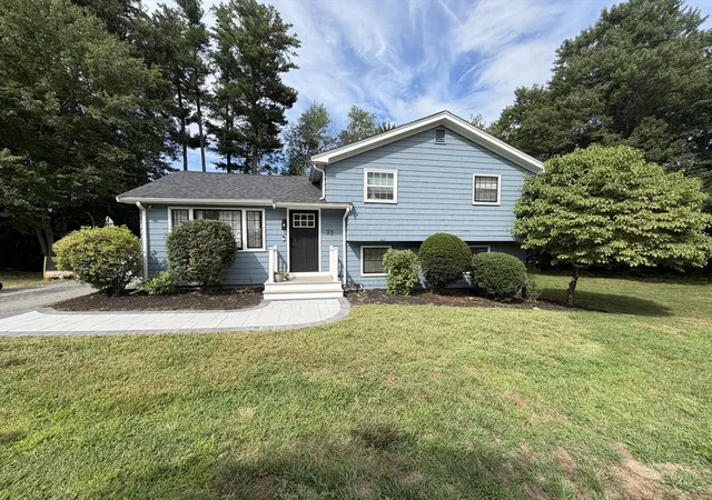 1st image of 23 Lambert Cir, Marlborough, MA 01752 | MLS# 73556345
