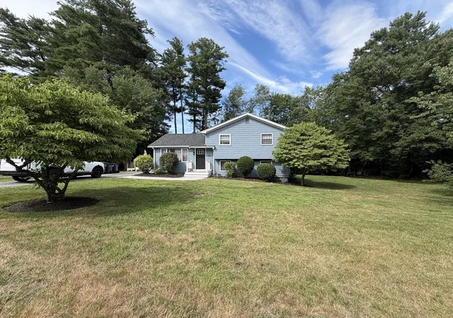 34th image of 23 Lambert Cir, Marlborough, MA 01752 | MLS# 73556345