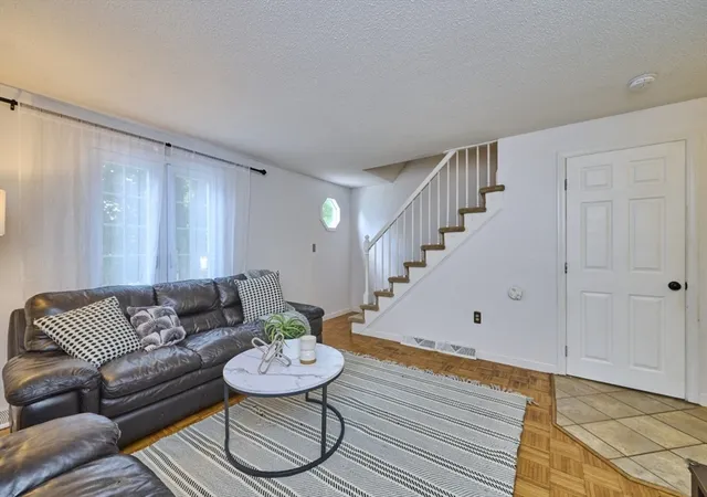 5th image of 86 White St #C, Lowell, MA 01854 | MLS# 73552726