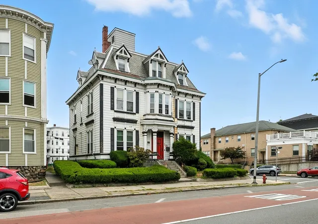 1st image of 121 N Common, Lynn, MA 01902 | MLS# 73563789