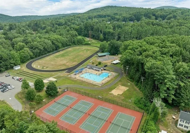 40th image of 4 Highland Ave, Goffstown, NH 03045 | MLS# 73563870