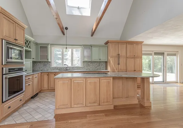 5th image of 26 Stetson Shrine Ln, Norwell, MA 02061 | MLS# 73535829
