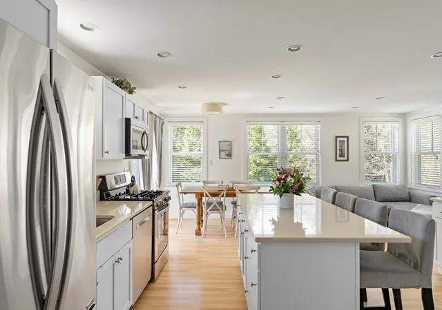 3rd image of 13 Young Street, Edgartown, MA 02539 | MLS# 73522670