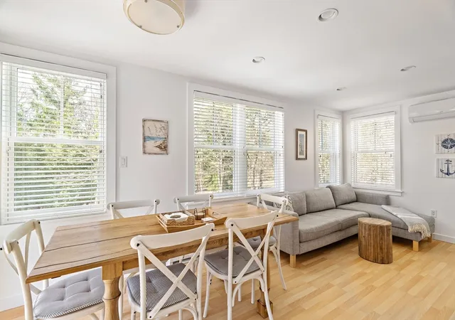 5th image of 13 Young Street, Edgartown, MA 02539 | MLS# 73522670