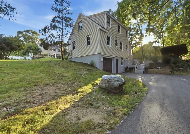 Photo 4 of Single family home for sale at 28 Mulberry Ln, Ashland, MA 01721 | MLS# 73569189 | Listing updated on 2026-09-17