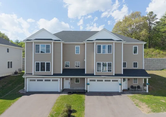 Homes for sale in Uxbridge, MA | 27 Pouts Lane #27, Uxbridge, MA 01569 | MLS# 73537524