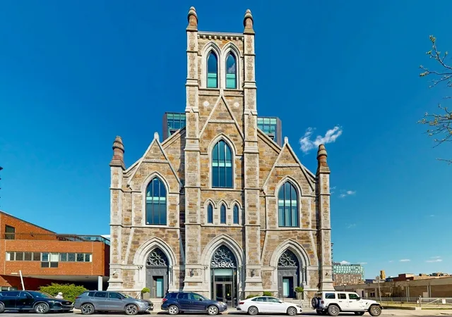 1st image of 140 Shawmut Ave, Boston, MA 02118