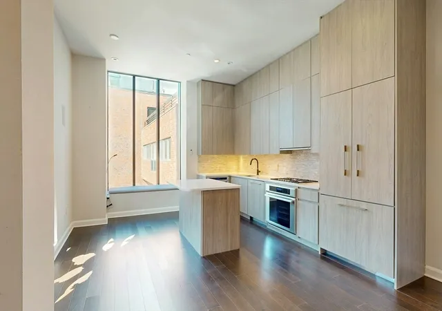 4th image of 140 Shawmut Ave, Boston, MA 02118
