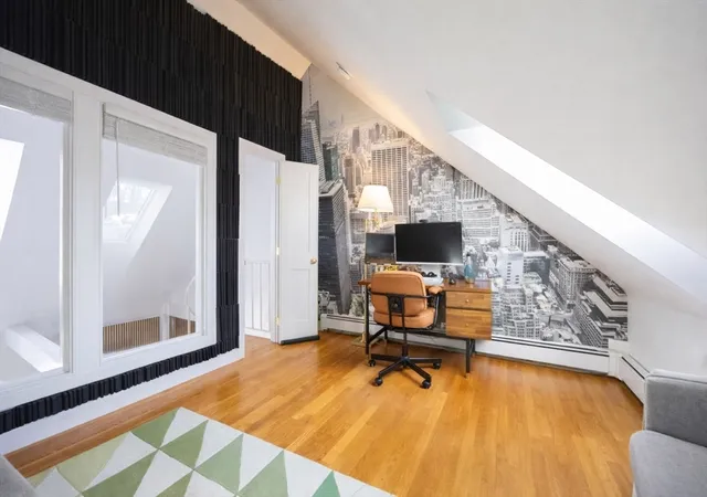 2nd image of Kilsyth Crossing Condominiums, Boston, MA 02135