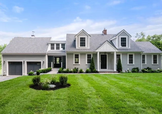1st image of 63 Main St, Dover, MA 02030 | MLS# 73567554