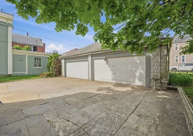 4th image of 483 County Street, New Bedford, MA 02740 | MLS# 73523871