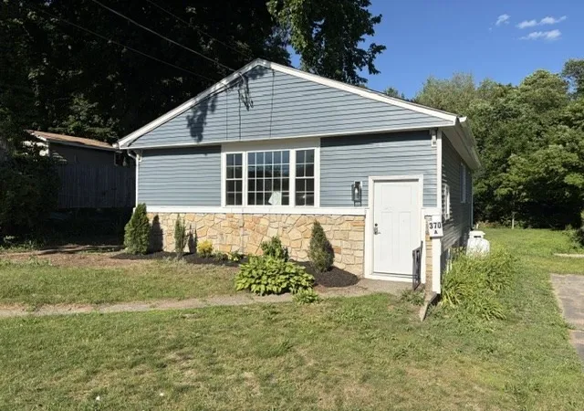 Homes for sale in Oxford, MA | 370a Main St, Oxford, MA 01540 | MLS# 73536042