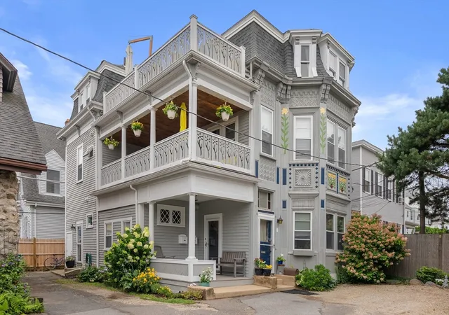 1st image of 9 Gray Cir #2, Lynn, MA 01902 | MLS# 73556561