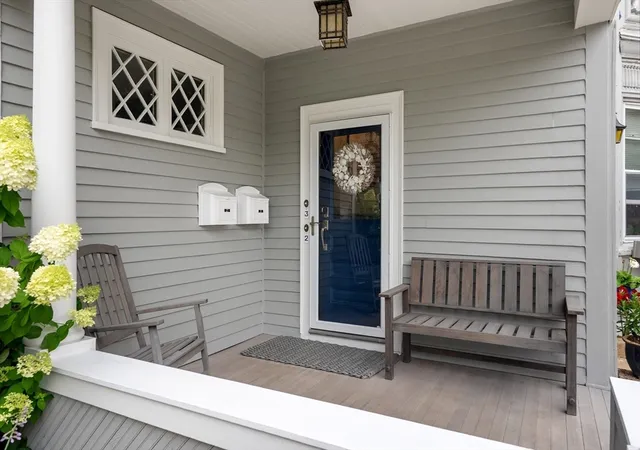 3rd image of 9 Gray Cir, Lynn, MA 01902