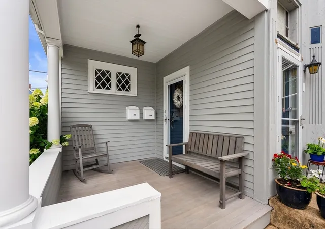 4th image of 9 Gray Cir, Lynn, MA 01902