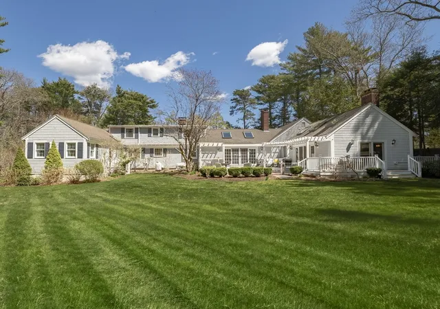 Homes for sale in Duxbury, MA | 40 Pinewood Ln, Duxbury, MA 02332 | MLS# 73508973