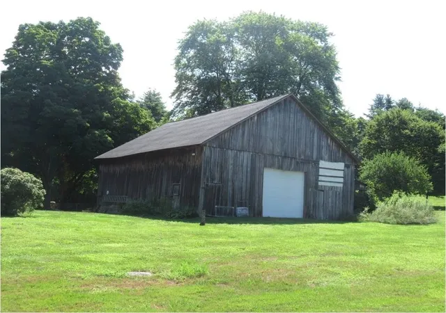 Homes for sale in Belchertown, MA | 265 State St, Belchertown, MA 01007 | MLS# 73518890