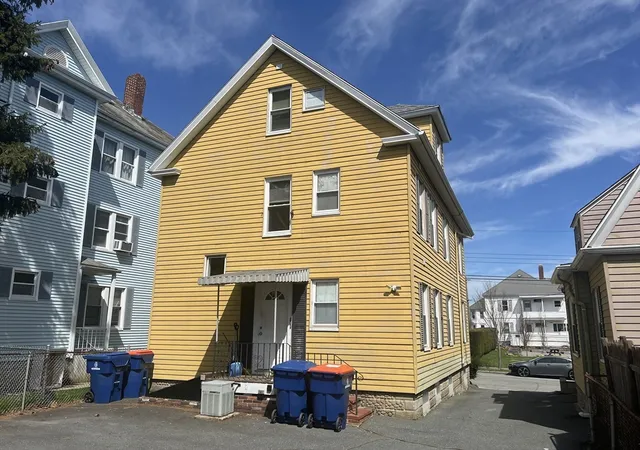 Homes for sale in New Bedford, MA | 188 Belleville Rd, New Bedford, MA 02745 | MLS# 73504299