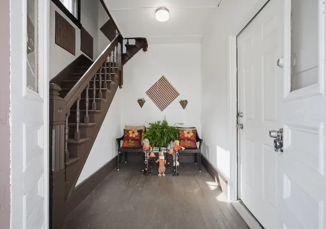 Listing Photo 4 - Condo for sale in building located at 26 Hebron St, Springfield, MA 01107