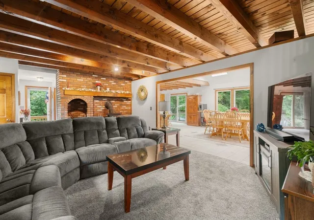 image of 40 Clear Pond Rd, Lakeville, MA 02347 | MLS# 73551298