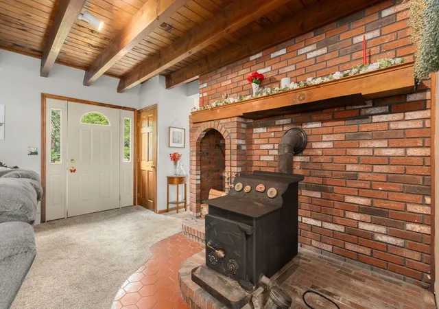 image of 40 Clear Pond Rd, Lakeville, MA 02347 | MLS# 73551298