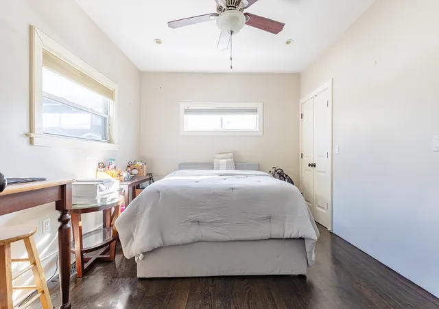 4th image of 581 E 8Th St, Boston, MA 02127