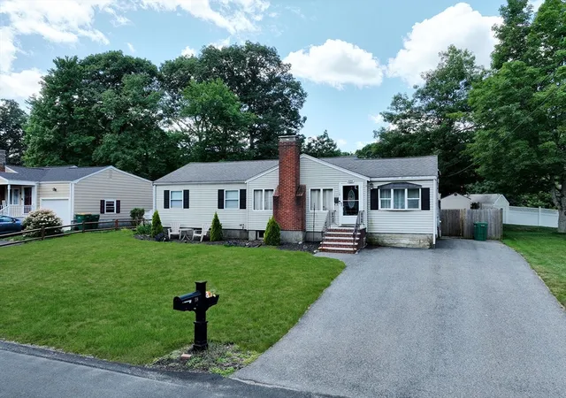 Photo 2 of Sale Pending at 118 Spruce Rd, Norwood, MA 02062 | MLS# 73559511 | Listing updated on 2026-08-27