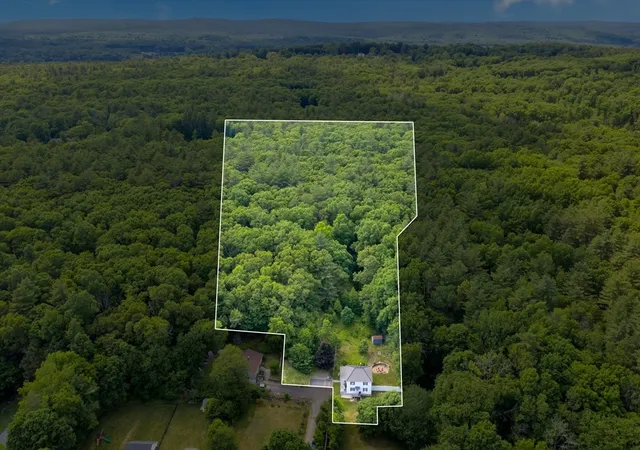 Homes for sale in Sturbridge, MA | 6 Belanger Ave, Sturbridge, MA 01566 | MLS# 73544128