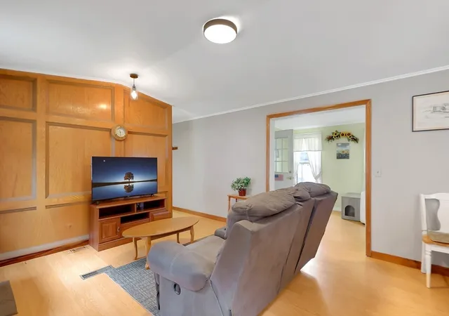 4th image of 2 Wendy, Merrimac, MA 01860 | MLS# 73537037
