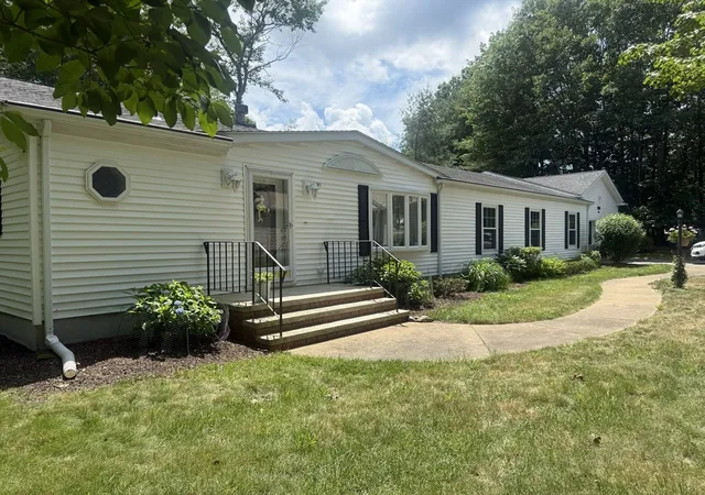 1st image of 303 Blueberry Circle, Middleboro, MA 02346 | MLS# 73546412