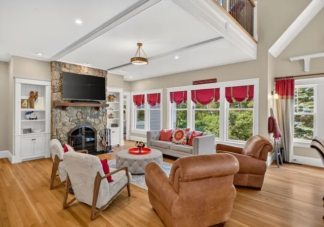 Photo 3 of Single family home for sale at 4 Kettle View, Plymouth, MA 02360 | MLS# 73545481 | Listing updated on 2026-09-21