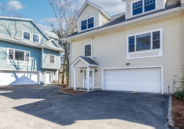 35th image of 81 Beecher Pl #81, Newton Center, MA 02459 | MLS# 73566553