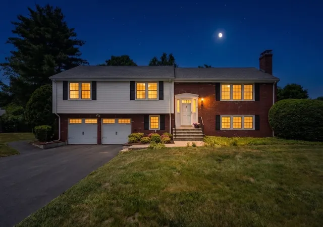 Homes for sale in Natick, MA | 9 Riverbend Dr, Natick, MA 01760 | MLS# 73538389